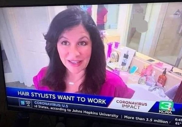 IMEJ suami Melinda mandi bodel terlihat pada pantulan cermin. - Foto: www.mirror.co.uk
