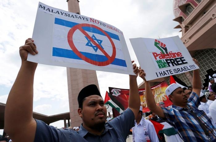 Israel malaysia troll
